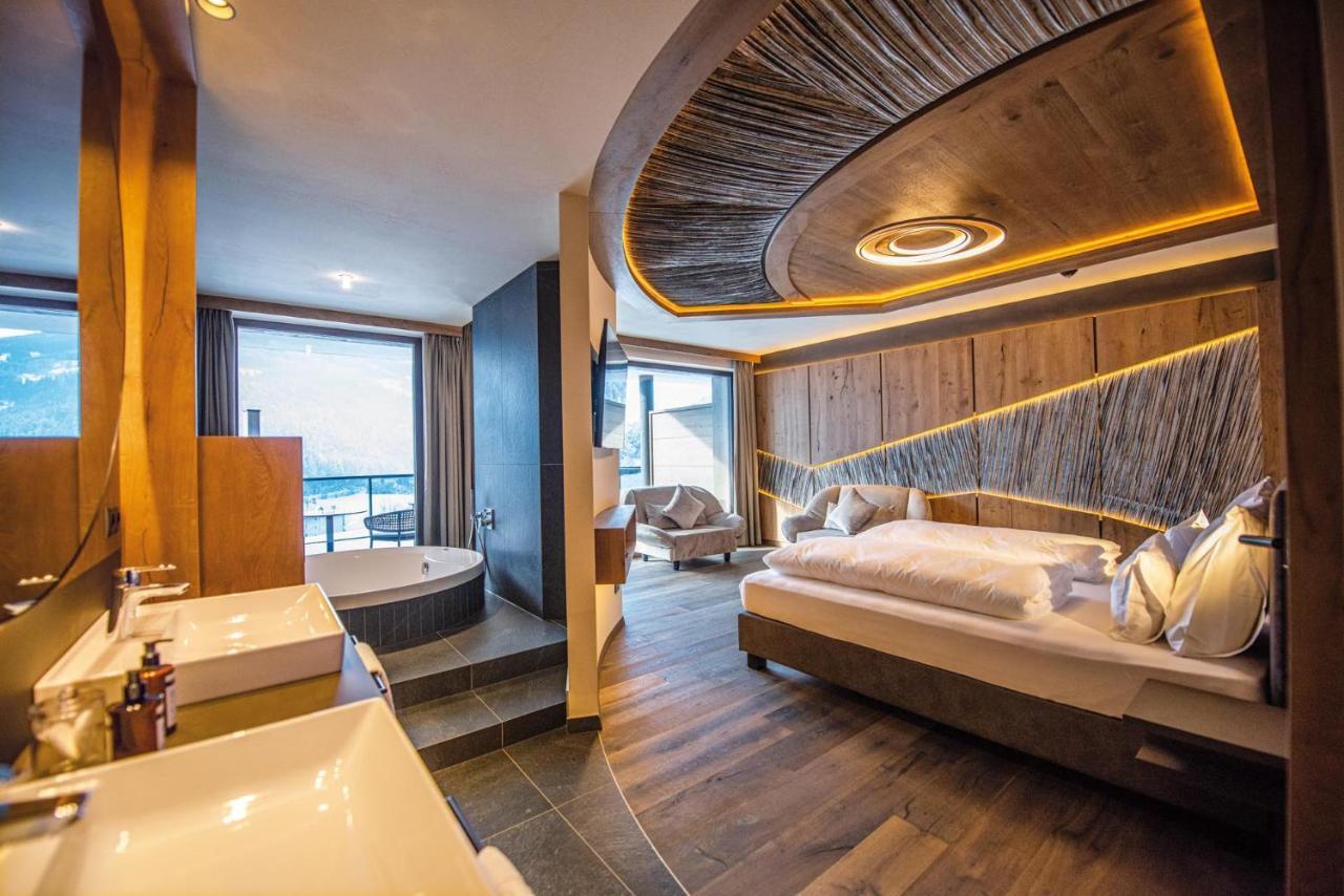 קיינס Leitgam Luxury Hotel For Two מראה חיצוני תמונה