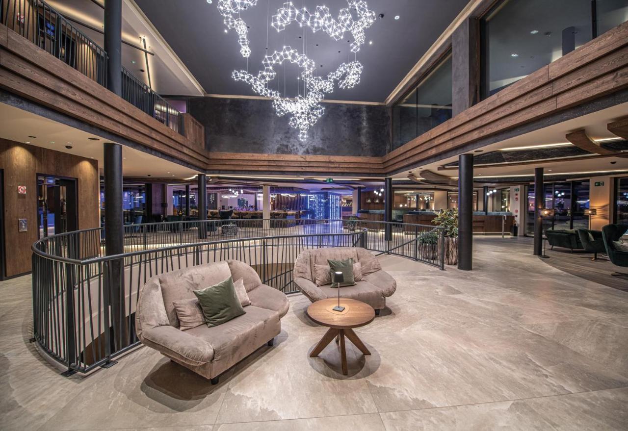 קיינס Leitgam Luxury Hotel For Two מראה חיצוני תמונה